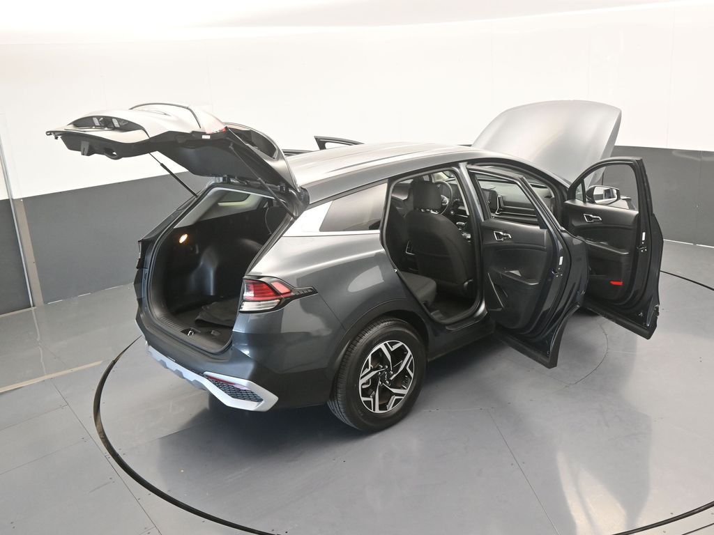 Used 2024 Gravity Gray Kia LX image 61