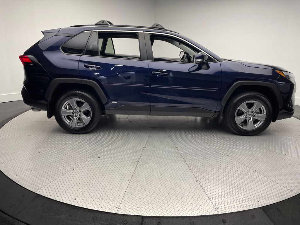 Thumbnail: 2024 Toyota RAV4 - 4
