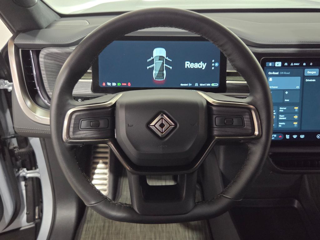 2024 Rivian R1S Adventure Dual Motor Max Pack