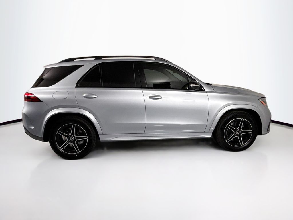 Thumbnail: 2026 Mercedes-Benz GLE - 4