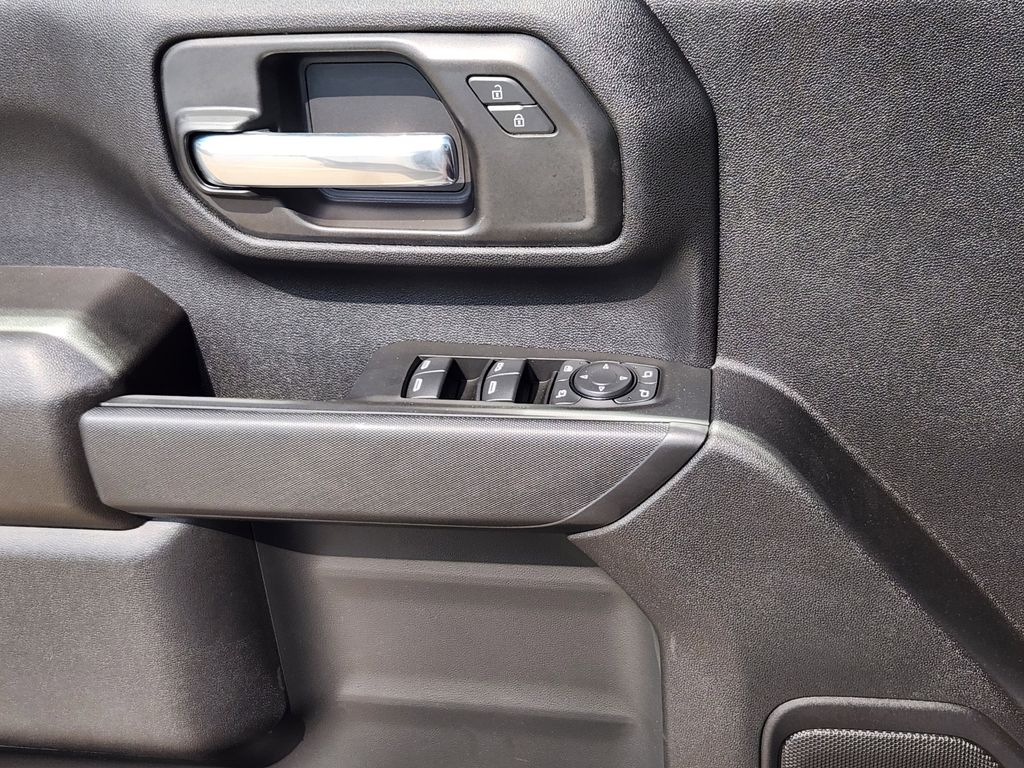 2025 Chevrolet Silverado 2500HD Work Truck photo 14