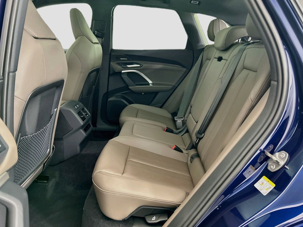 Thumbnail: 2026 Audi Q5 - 20