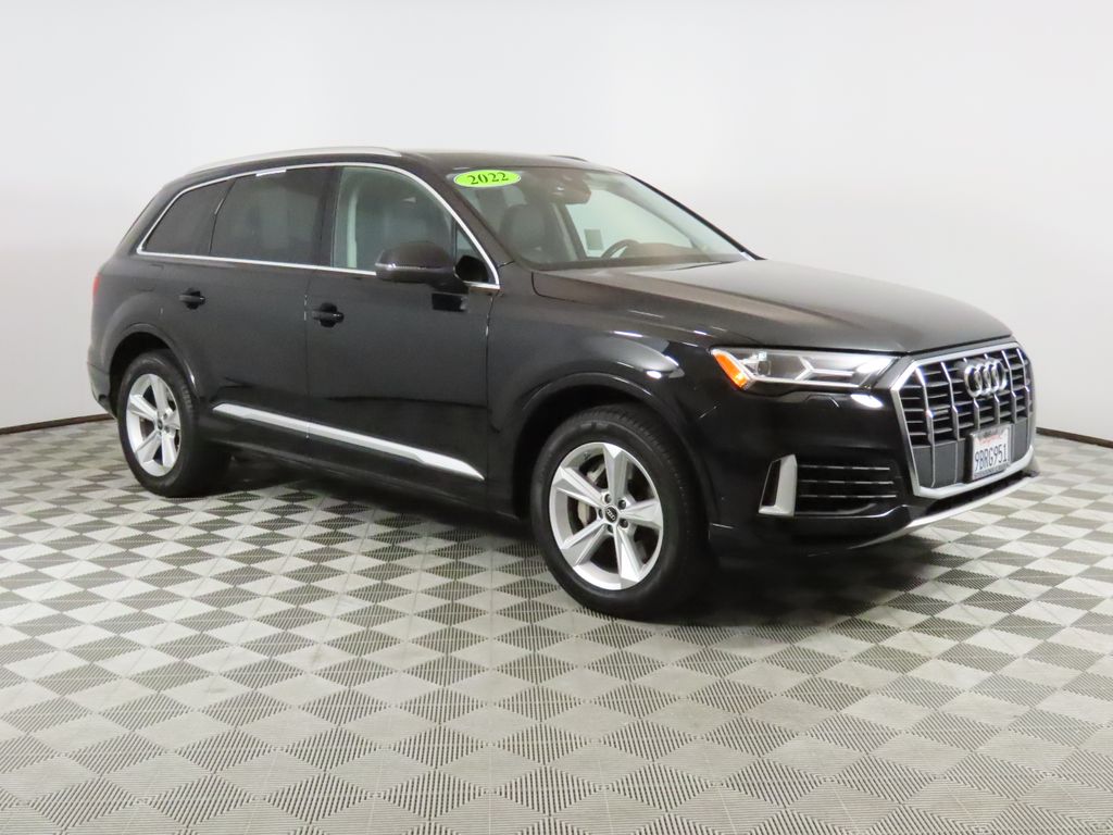 Thumbnail: 2022 Audi Q7 - 7