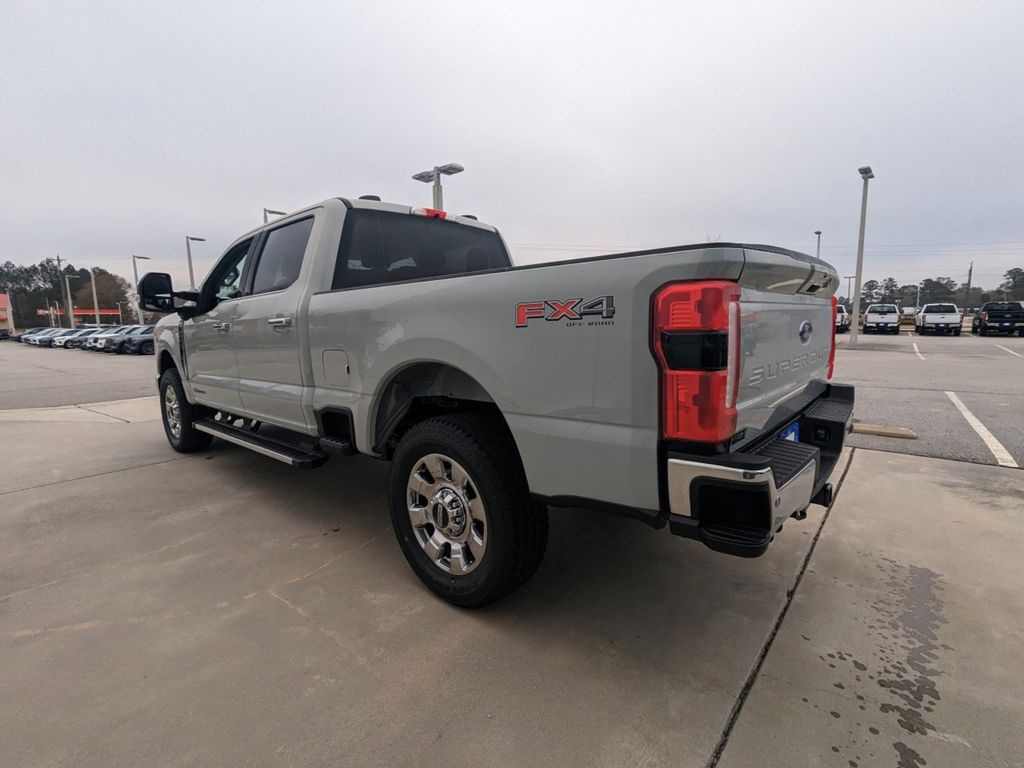 2025 Ford F-250 Super Duty Lariat