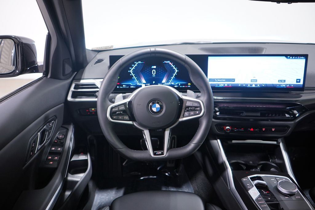 Thumbnail: 2025 BMW 3 Series - 11