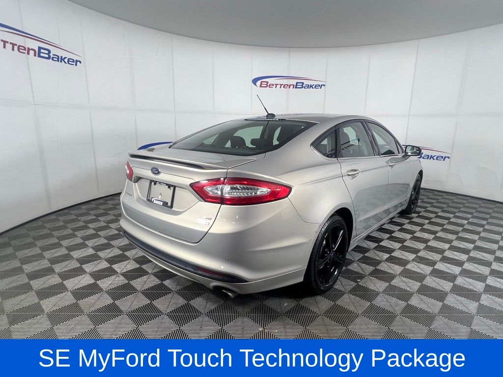 2016 Ford Fusion SE 5