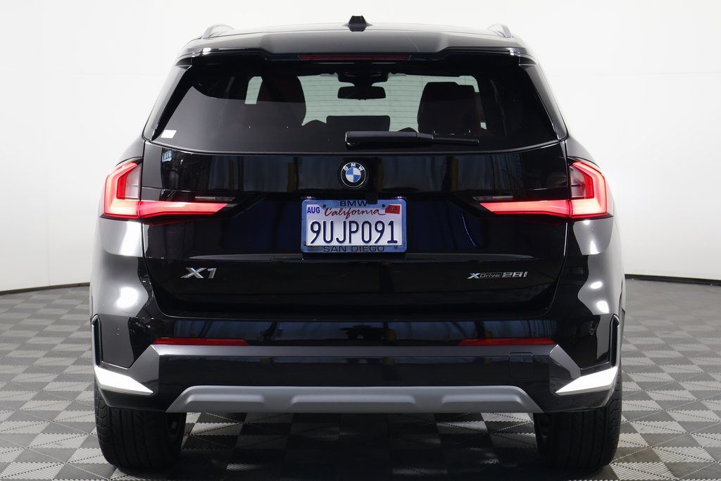 Thumbnail: 2025 BMW X1 - 5