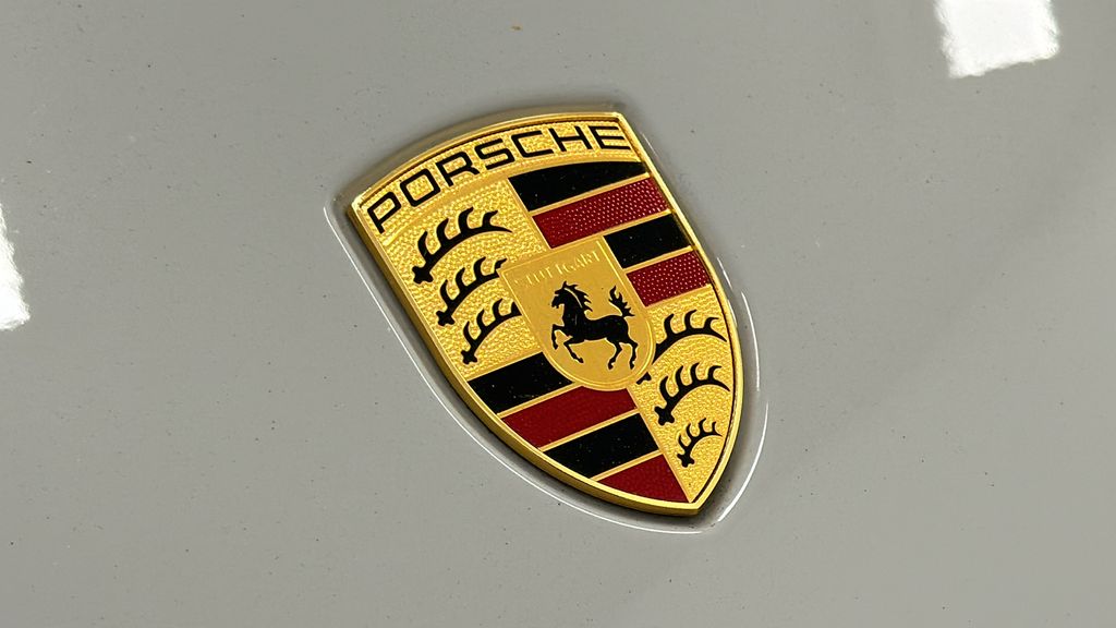 2022 Porsche   14