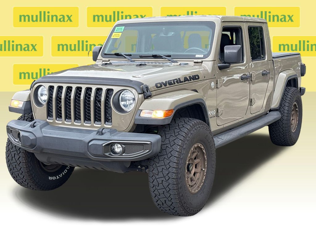 Used 2020 Green Jeep Overland image 13