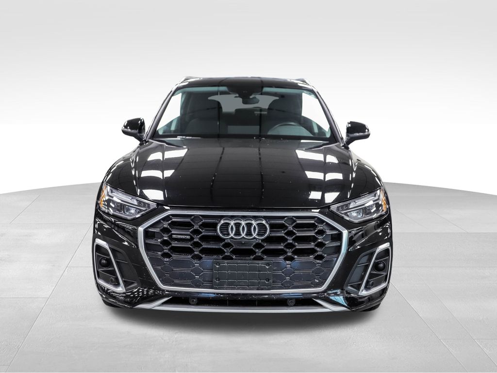 Thumbnail: 2022 Audi Q5 - 8