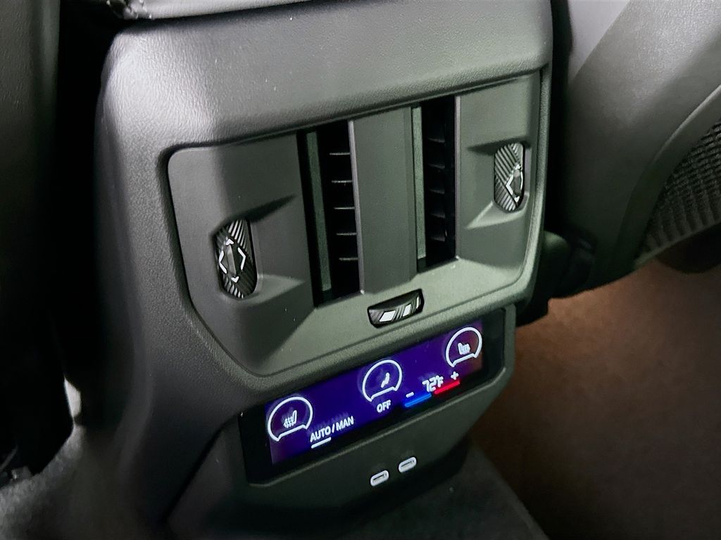 Thumbnail: 2026 BMW X3 - 18