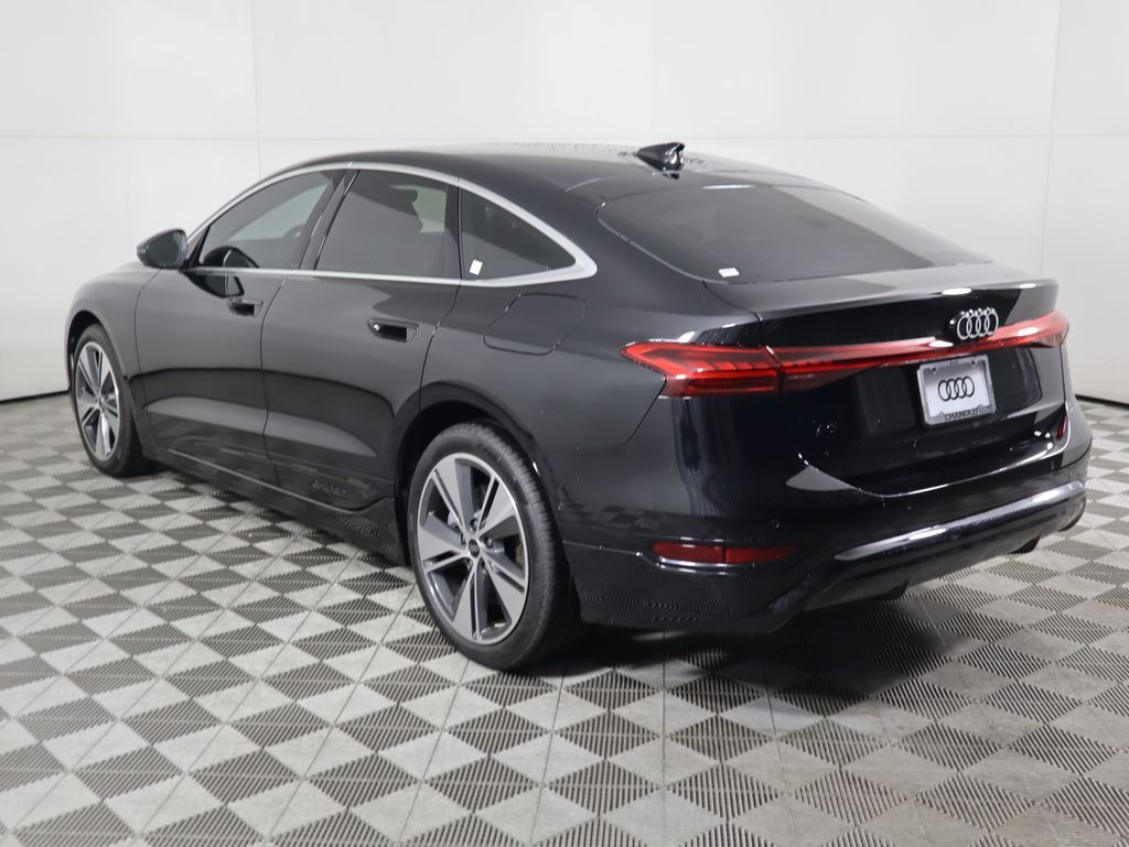 Thumbnail: 2025 Audi e-tron - 7