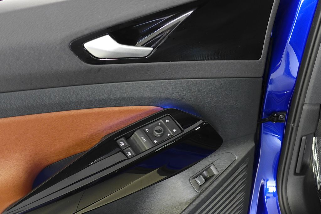 Thumbnail: 2022 Volkswagen ID.4 - 12