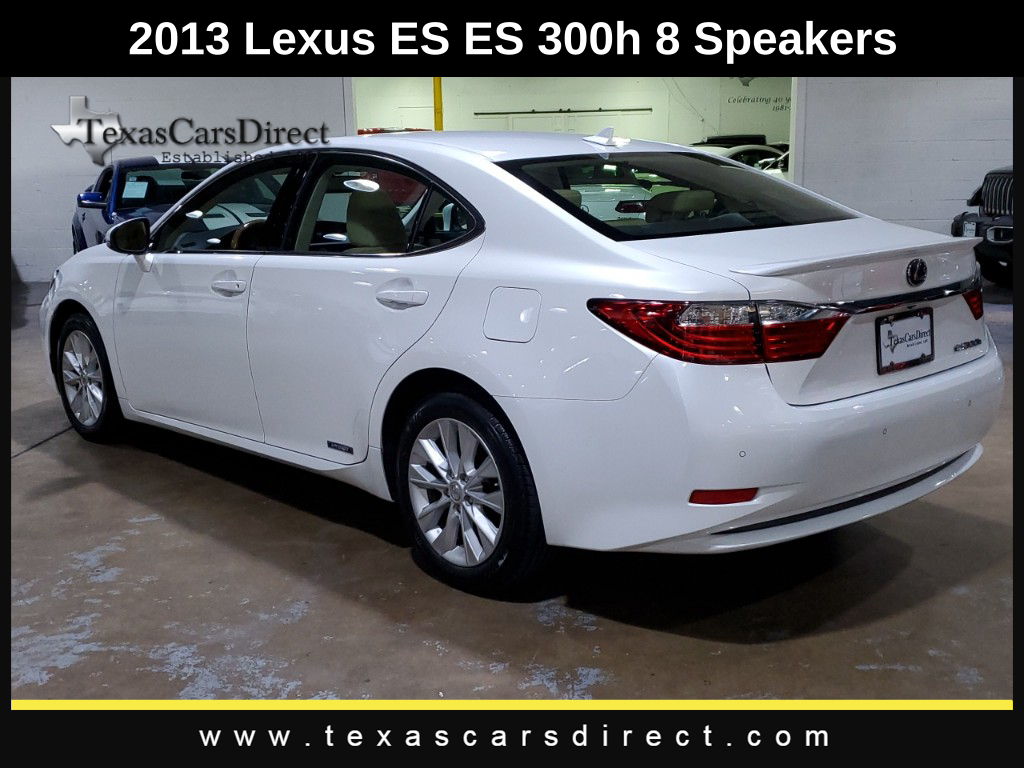 2013 Lexus ES 300h 13