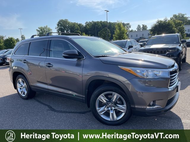 Gray 2016 Toyota Highlander SUV / Crossover All-Wheel Drive 6-Speed Automatic Overdrive