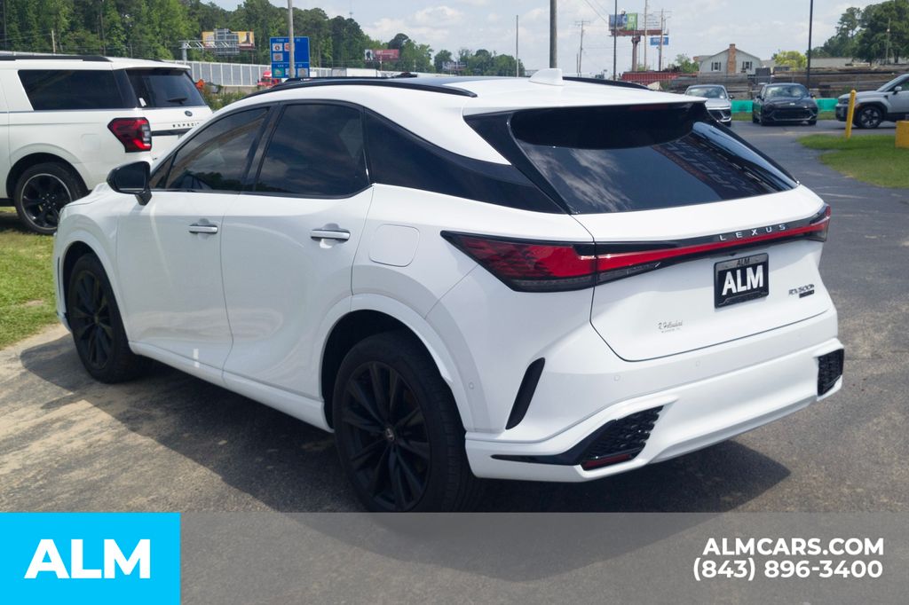 Used 2023 Ultra White Lexus 500h F SPORT Performance image 11