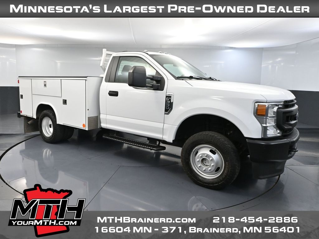 Oxford White 2021 Ford F-350 Super Duty Chassis Automatic