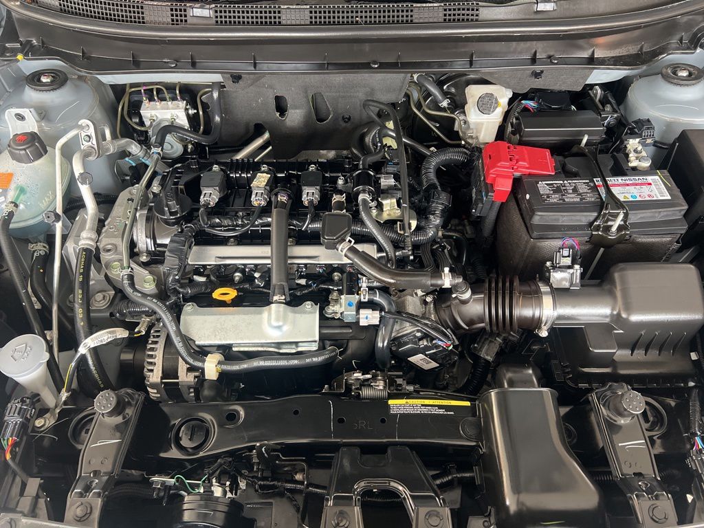 2024 Nissan Kicks SR photo