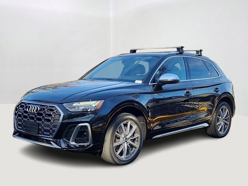 Thumbnail: 2021 Audi SQ5 - 1