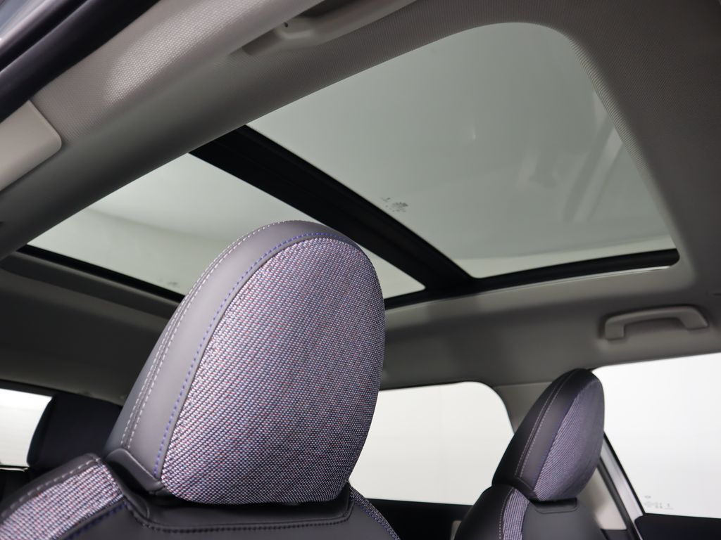 Thumbnail: 2025 MINI Cooper Countryman - 18