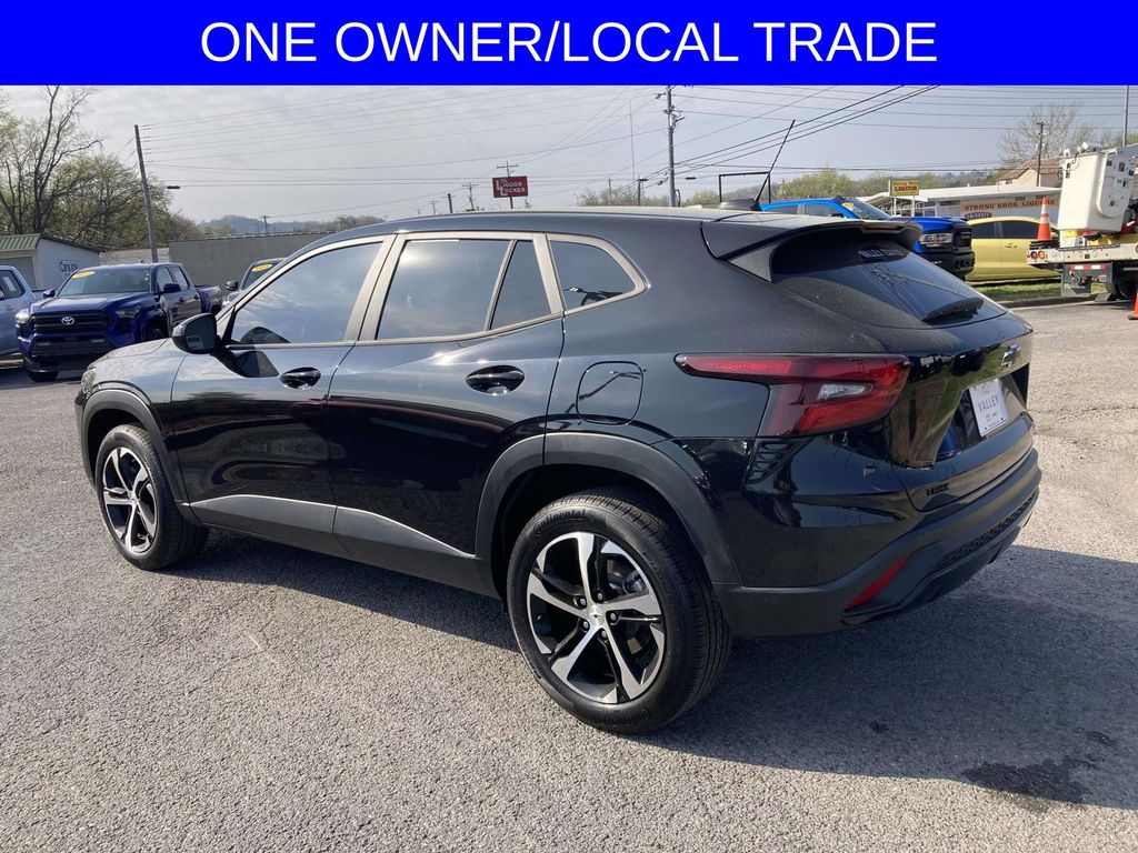 Used 2024 Black Chevrolet 1RS image 6