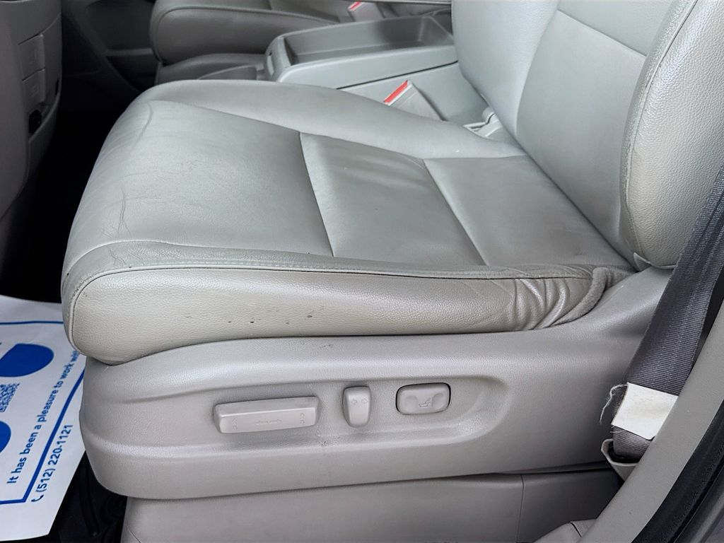 Used Car 2016 Honda Odyssey  Ex-l For Sale Under $15,000 In Austin, Texas