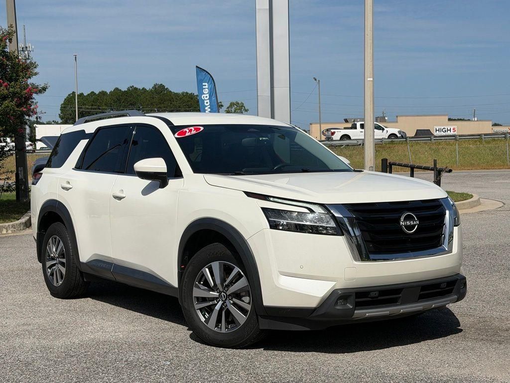 Pearl White Tricoat 2022 Nissan Pathfinder SUV / Crossover Front-Wheel Drive 9-Speed Automatic