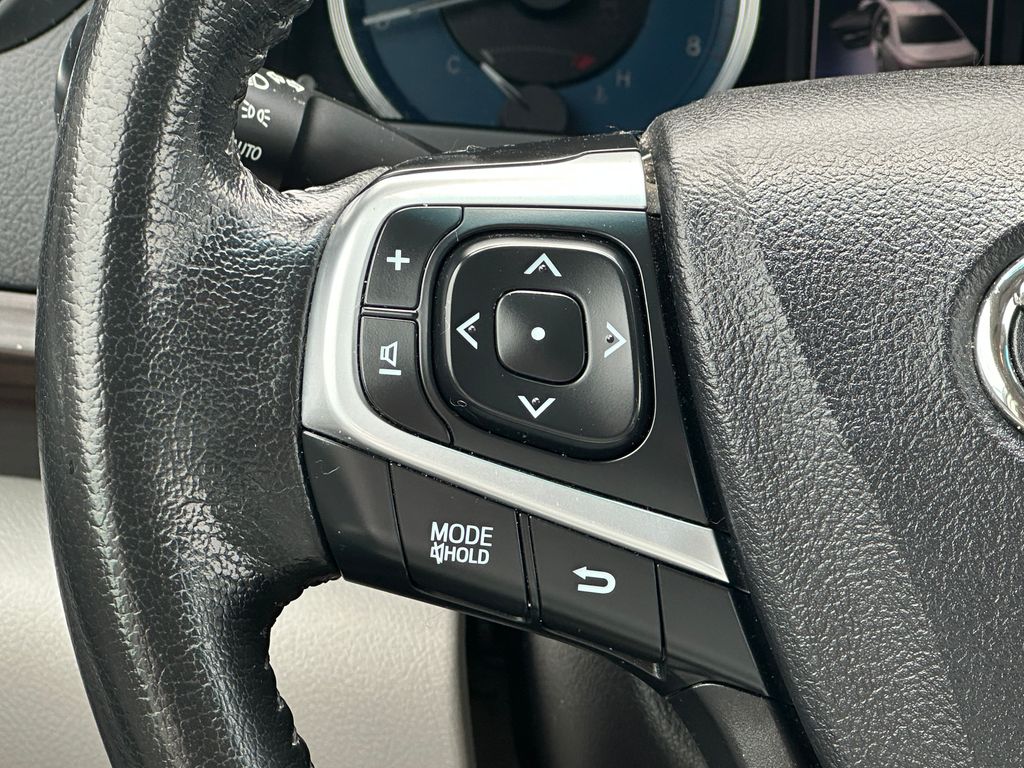 2016 Toyota Camry XLE