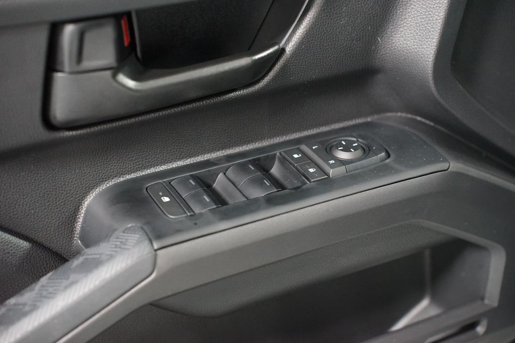 Thumbnail: 2025 Toyota Tacoma - 32