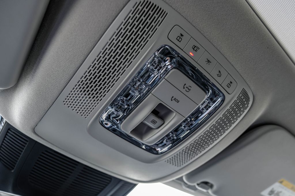 Used 2024 White Mercedes-Benz GLS 450 image 51
