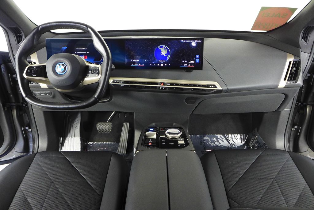Thumbnail: 2024 BMW iX - 24