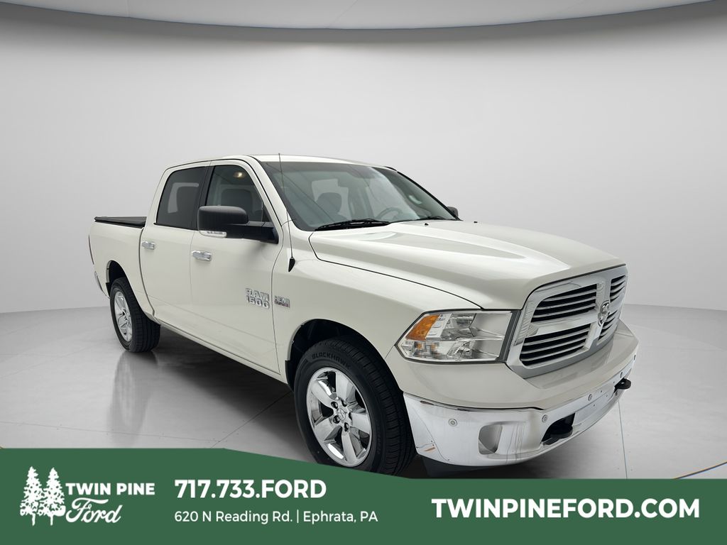 2016 RAM 1500 Lone Star Crew Cab 4WD