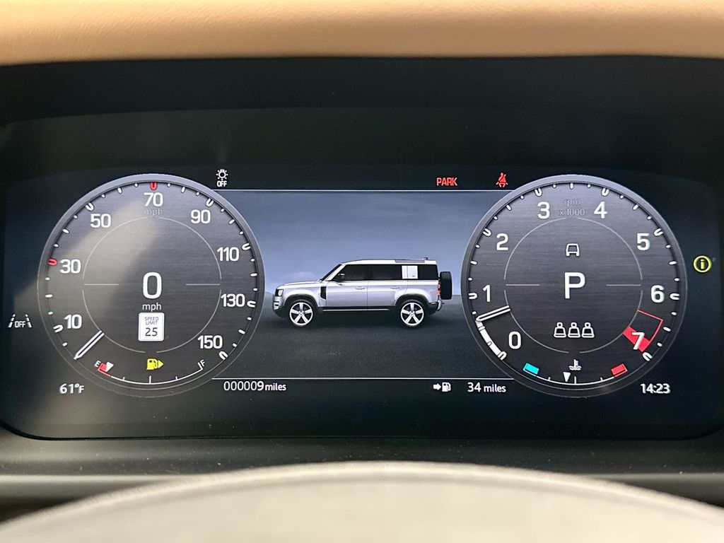 2025 Land Rover Defender 110 16