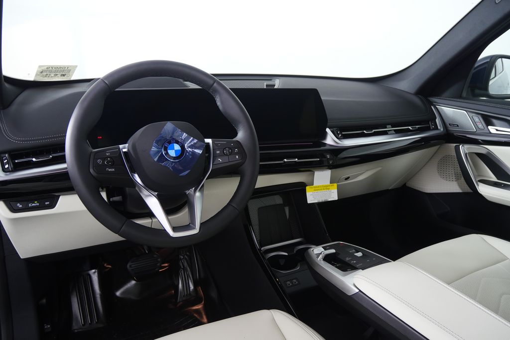 Thumbnail: 2026 BMW X1 - 18