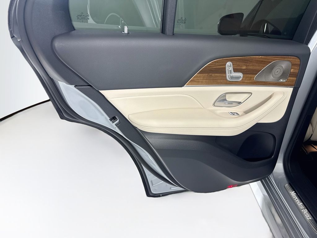 Used 2026 Silver Mercedes-Benz GLE 350 image 26