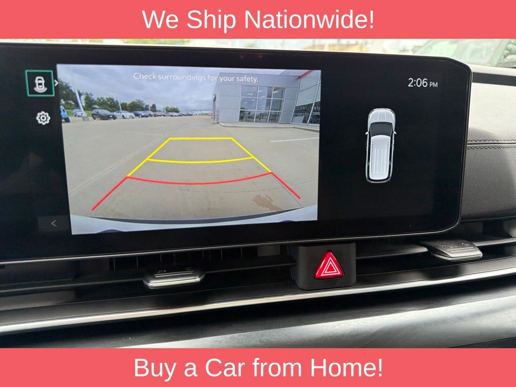 Snow White Pearl 2025 Kia Carnival Minivan Front-Wheel Drive 8-Speed Automatic