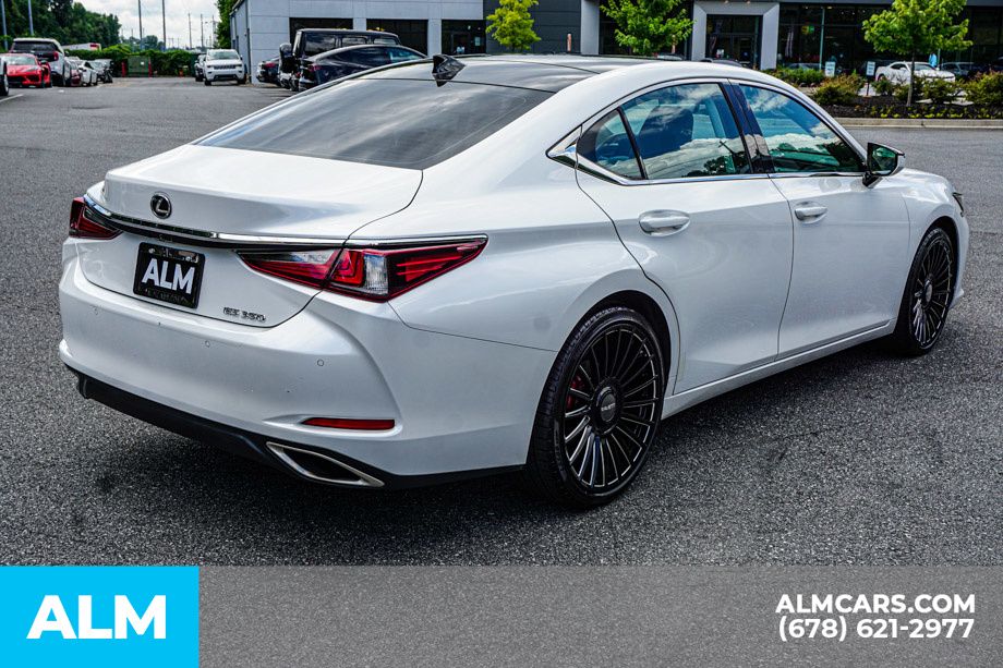 Used 2024 White Lexus 350 image 6