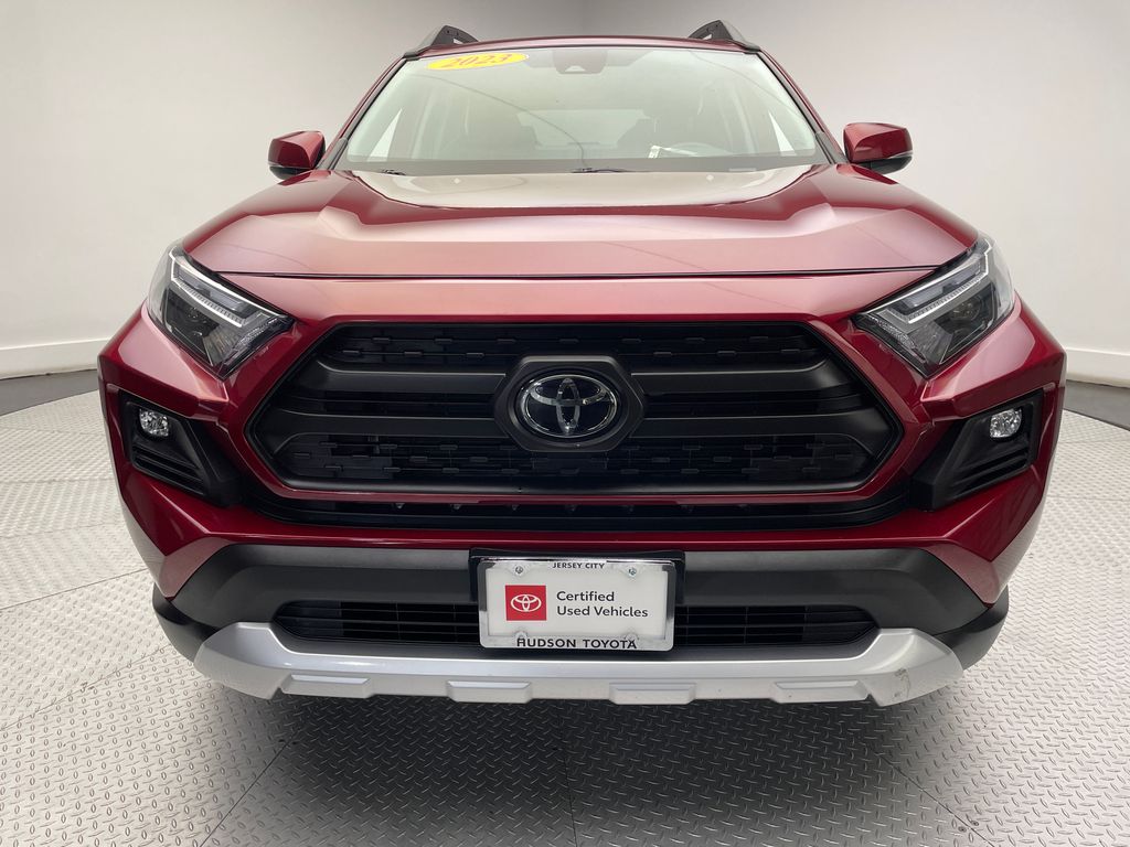 2023 Toyota RAV4 Adventure 3