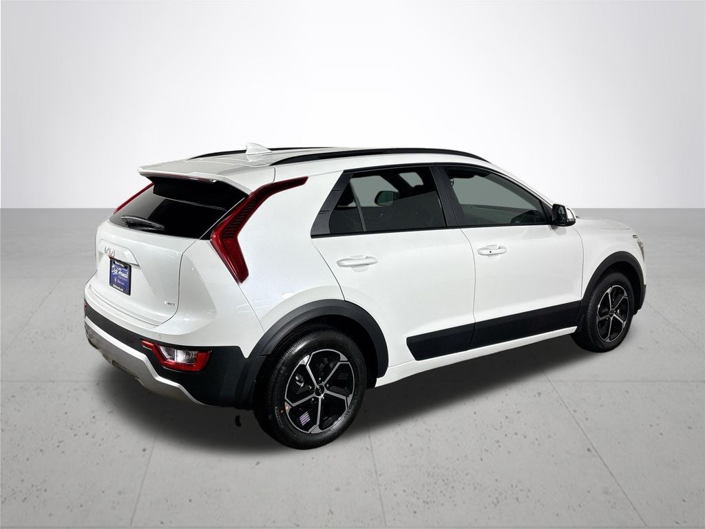 2025 Kia Niro EX
