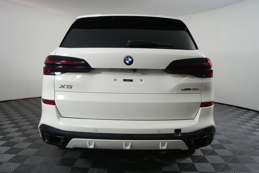 Thumbnail: 2026 BMW X5 - 4