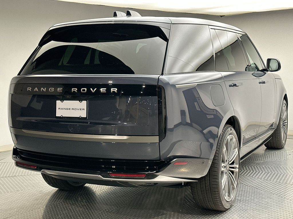 Thumbnail: 2026 Land Rover Range Rover - 3