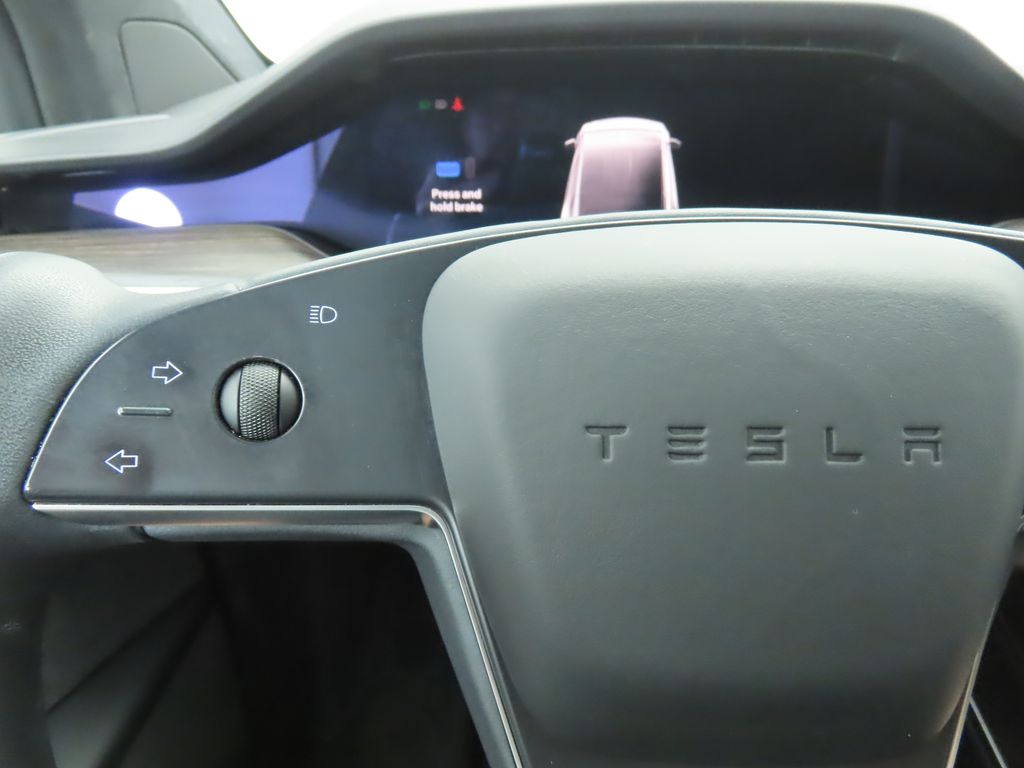 Thumbnail: 2023 Tesla Model X - 11