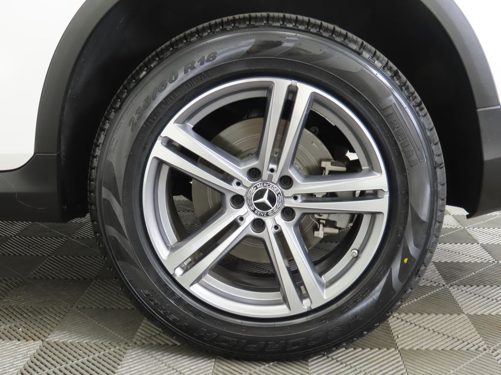 2022 Mercedes-Benz GLC 300 31