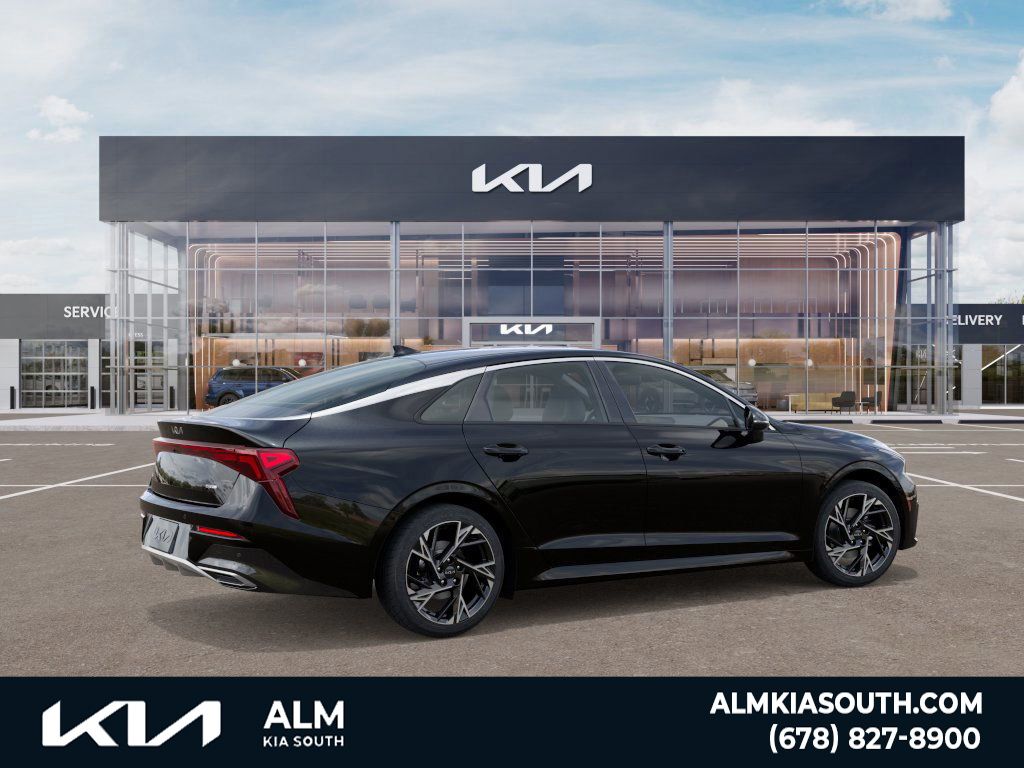 2026 Kia K5 GT-Line photo 5