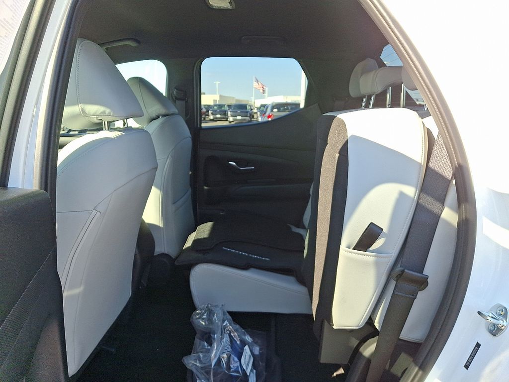 Thumbnail: 2026 Hyundai Santa Cruz - 5