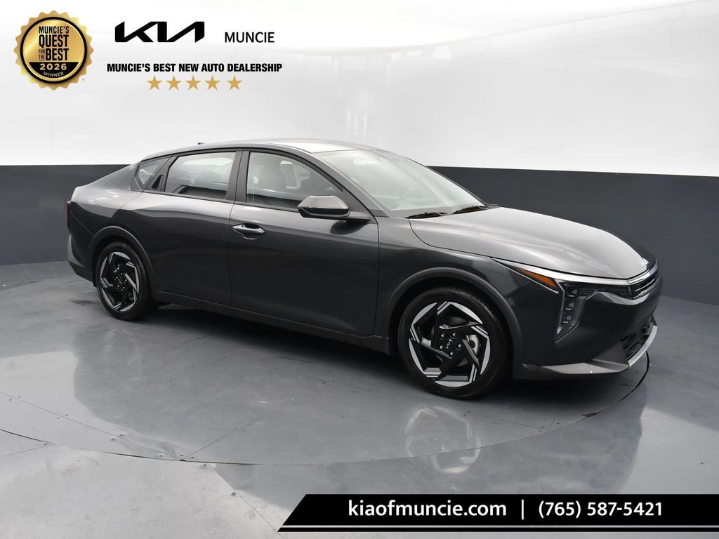 Interstellar Gray 2025 Kia K4 Sedan Front-Wheel Drive Continuously Variable Transmission