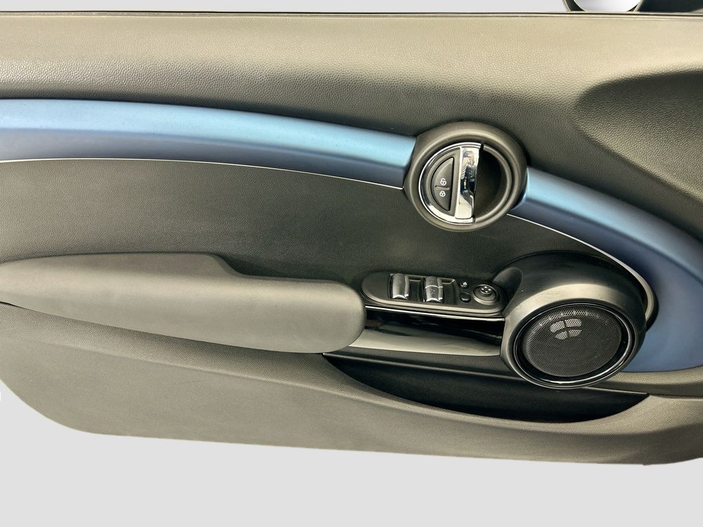 Thumbnail: 2023 MINI Cooper - 26