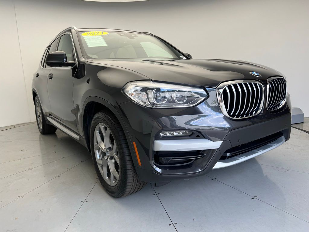 Thumbnail: 2021 BMW X3 - 2