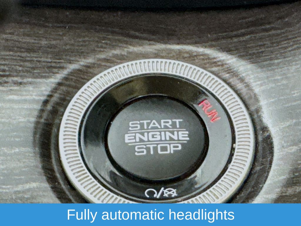 Used Car 2021 Jeep Grand Cherokee L  Limited For Sale Under $25,000 In Austin, Texas