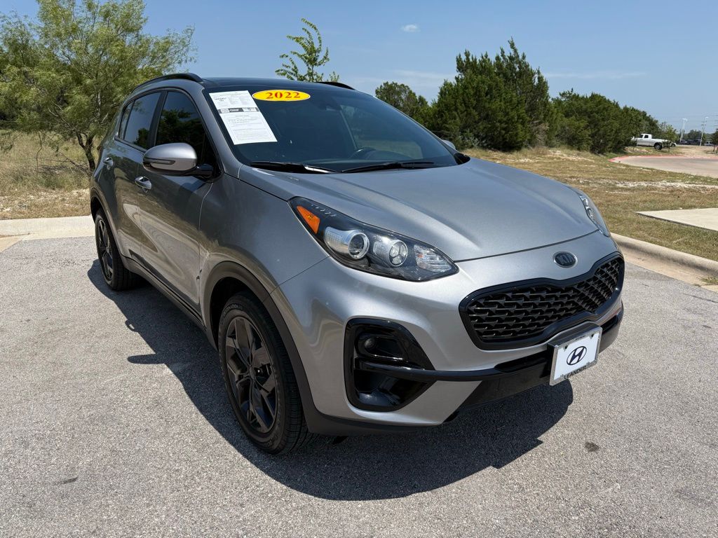 Thumbnail: 2022 Kia Sportage - 3